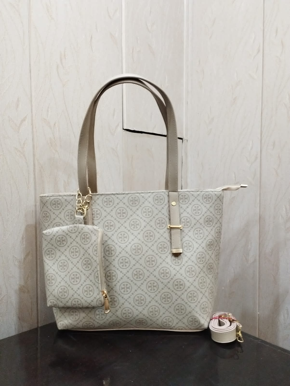 TORY BURCH LOGO PRINT TOTE BAG